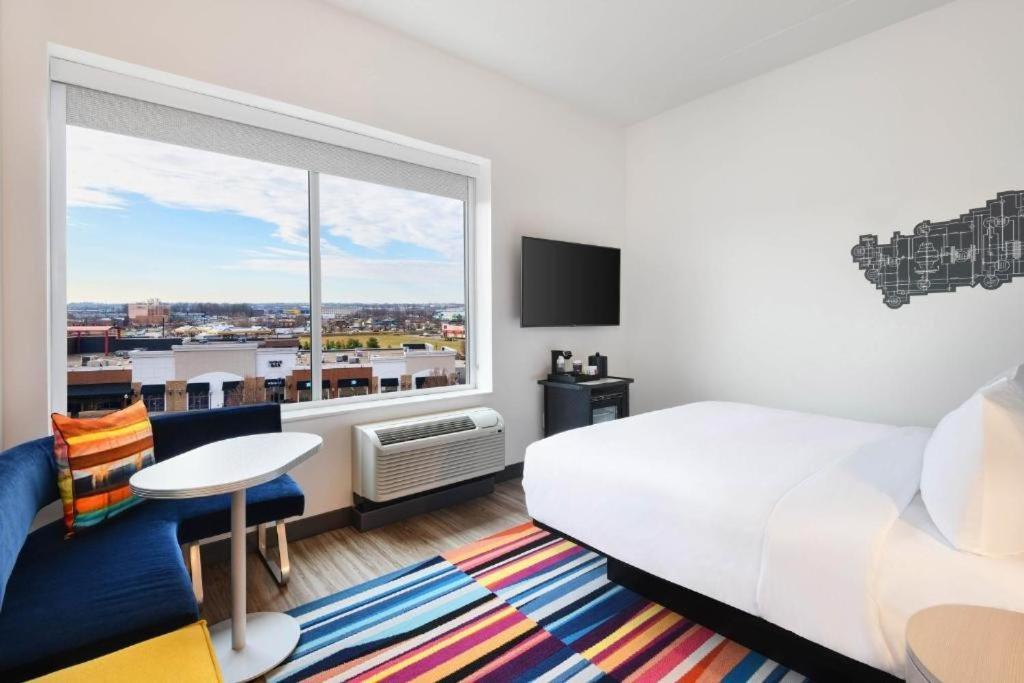 Aloft Cincinnati West Chester Exteriör bild