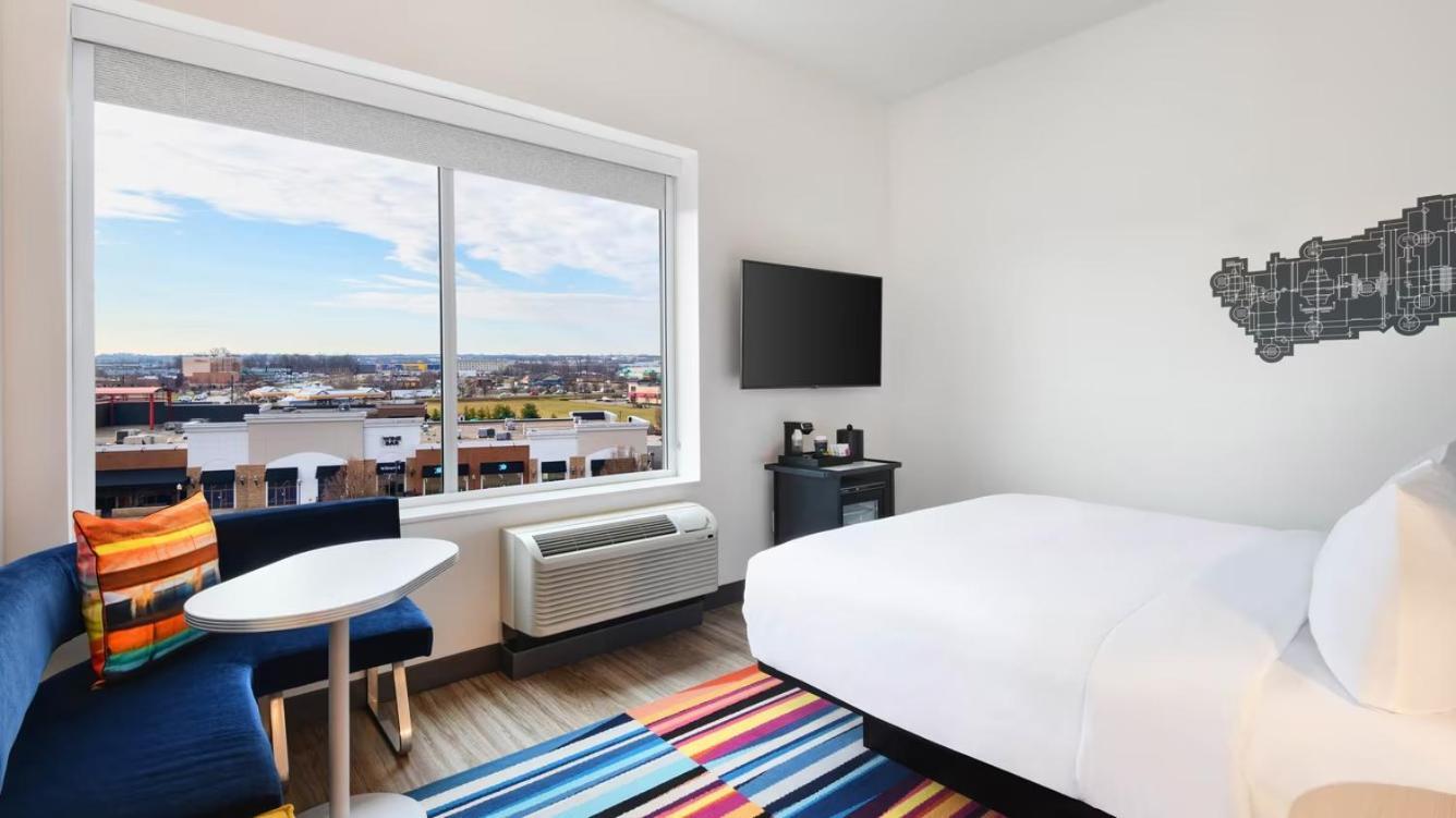 Aloft Cincinnati West Chester Exteriör bild